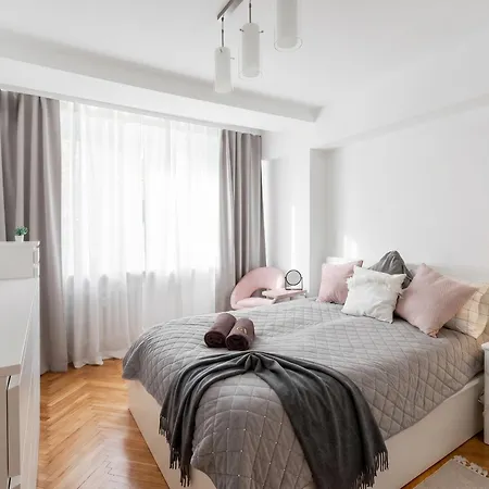 شقة Golden - One-bedroom Near Polin Museum, Anielewicza *