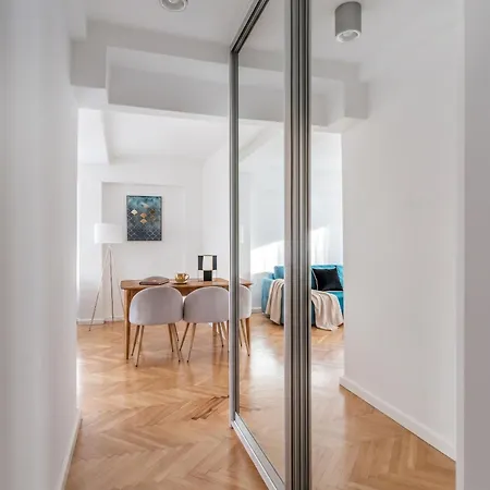 Golden - One-bedroom Near Polin Museum, Anielewicza *